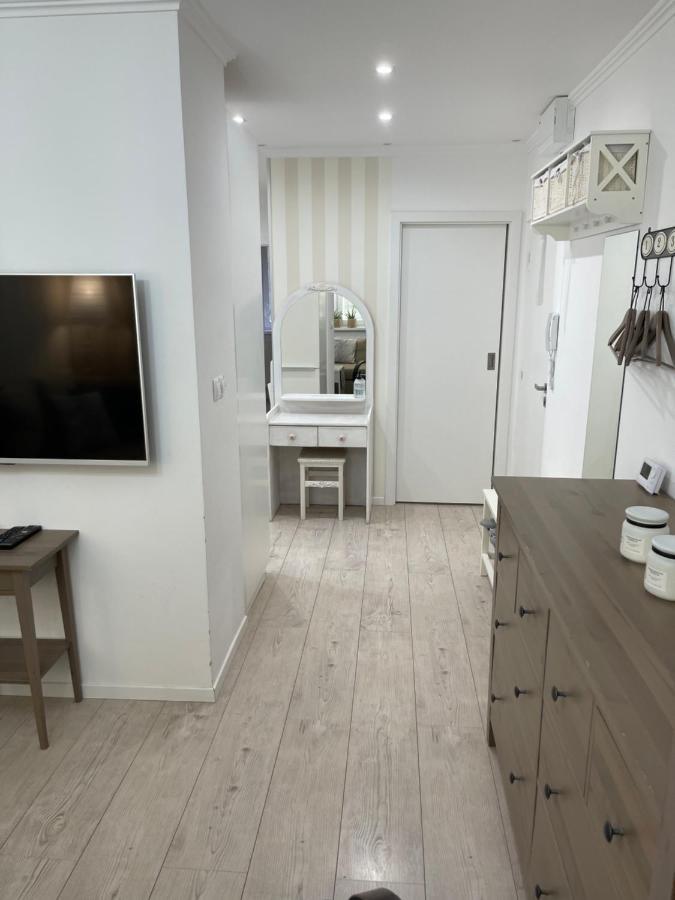 Cosy Apartmant In Hodonin Apartment Exterior photo